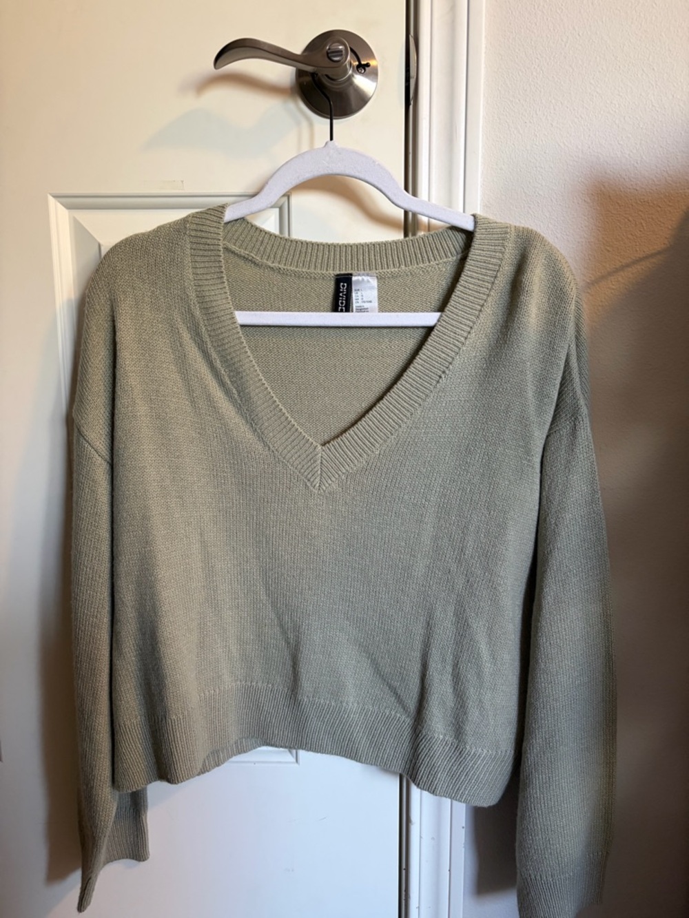Cropped V-Neck Sweater in Sage Green